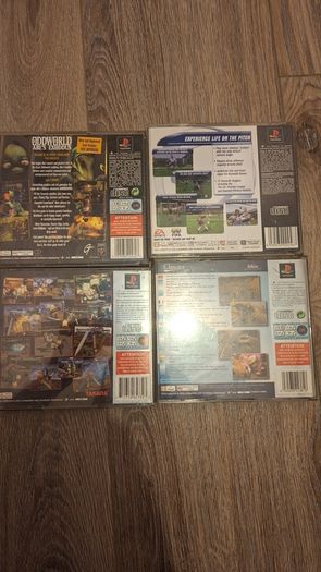 PlayStation 1 Cases x4