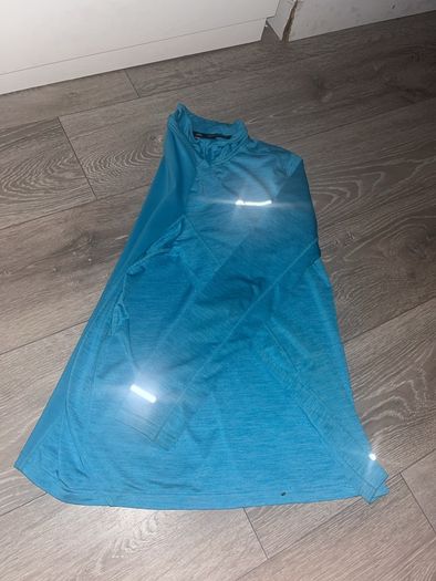 Monterrain training top large kids