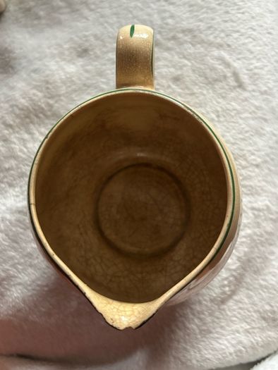 Capstan jug