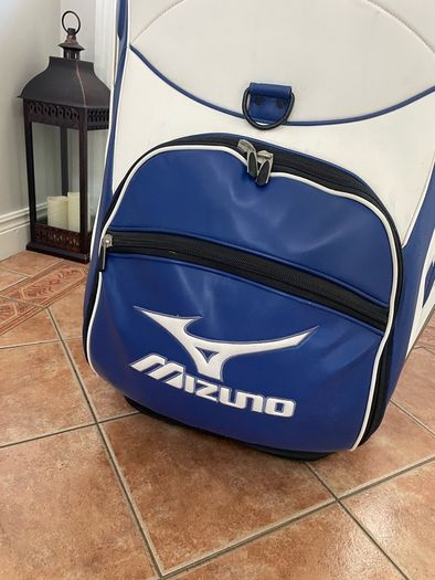 Mizuno Fitting Centre Extra Large Display Wheeled Golf Bag - Man Cave, Home Sim