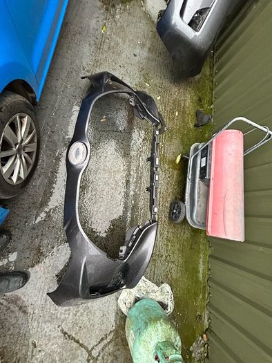 Toyota Yaris bumpers