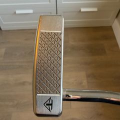 Toulon Memphis 35 inch putter