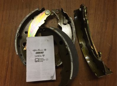 Rear Brake Shoes (Alfa Romeo  Fiat)