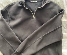 Zara 1/4 zip black sweatshirt