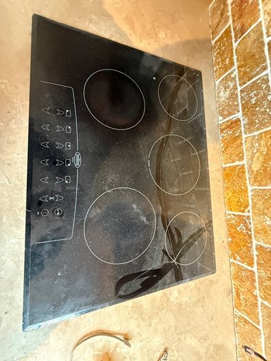 Kitchen with appliances, already disassembled, Delivery available