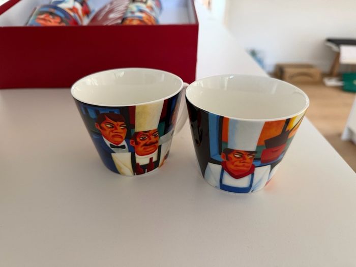 mugs