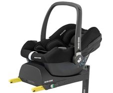 Maxi Cosi Pebble Group 0+, Pearl toddler Group 1 and Family fix isofix base