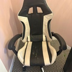 gaming chair