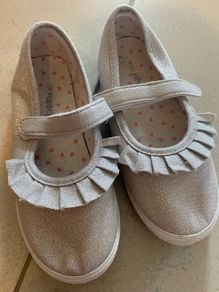 Girls shoes size 31 ( UK 12) like new