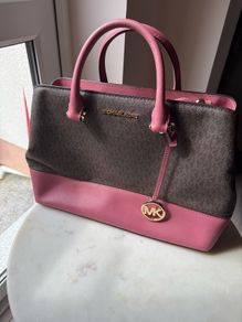 Michel Kors Bag, Great Condition Like New