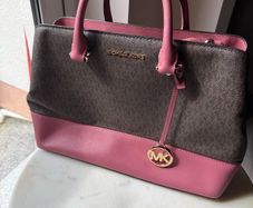 Michel Kors Bag, Great Condition Like New