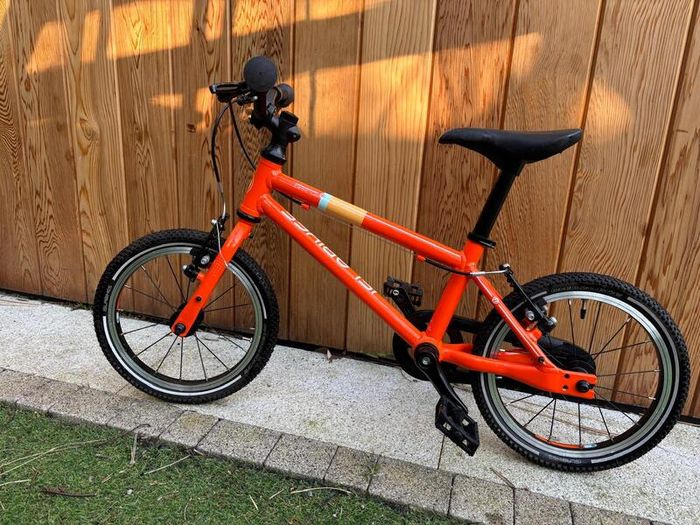 Islabikes Cnoc 14 Kids Bike 3+ Years Excellent Condition