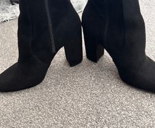 Ankle boots
