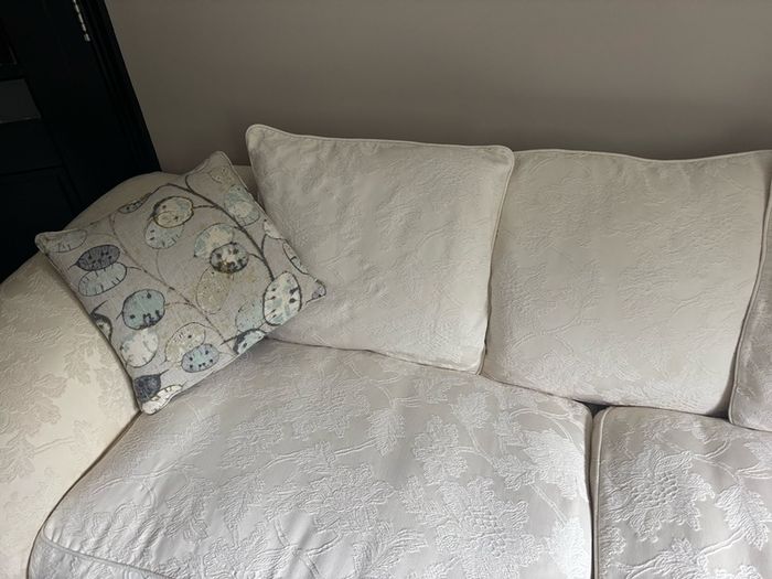 Large loose cover cream Couch