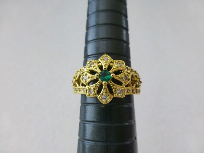 Vintage Style Emerald Stone Yellow Gold Tone Ring