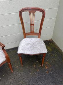 Set of 8 Wooden Dining Chairs 6 Chairs 2 Carvers