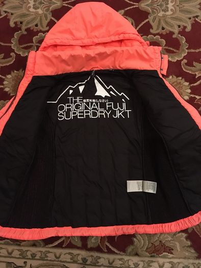 Superdry Jacket, size-Medium (would fit size 10-12)