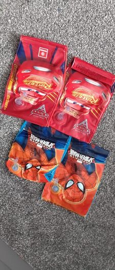 MC queen or spider or other swimming arm bands like new.6 euro each