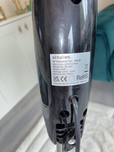 16" Inch, Black Pedestal Fan from Schallen