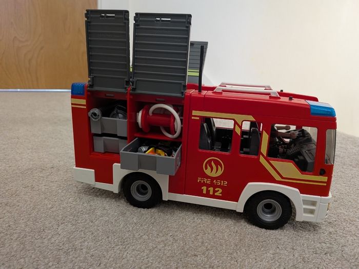 Playmobil fire truck + fire rescue helicopter