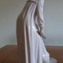 Nao By Lladro Girl Nightgown Foot Bath Brush Porcelain Figure Figurine Spain Image 3