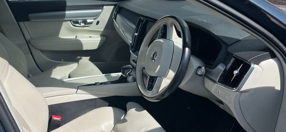 Volvo V90 2020