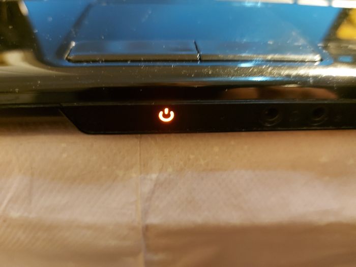 Dell Inspiron 1545, Model PP41L, Intel Pentium Dual-Core CPU T4300, 2.1GHZ, 4GB Ram, 238GB SSD, Windows 10, Microsoft Edge, chrome and VLC