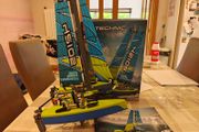 lego technic Catamaran