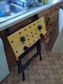 Foldable workbench