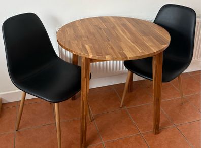 Table & 2 Chairs