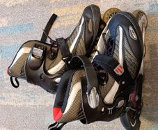 Skates