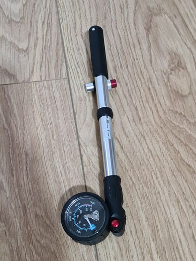 Beto Precision Mountain Bike Suspension Fork Shock Pump (300 PSI 20 Bar)