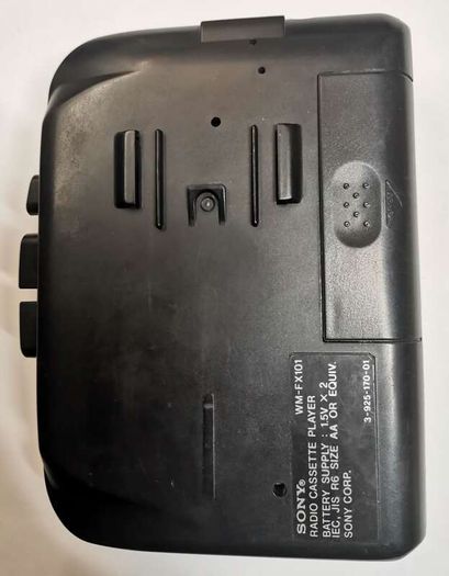 SONY WM-FX101 Cassette Walkman Player
