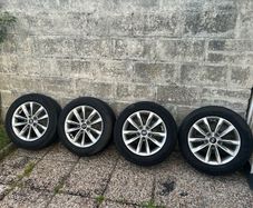 Genuine Hyundai i40 16" alloy wheels