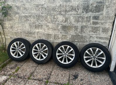 Genuine Hyundai i40 16" alloy wheels