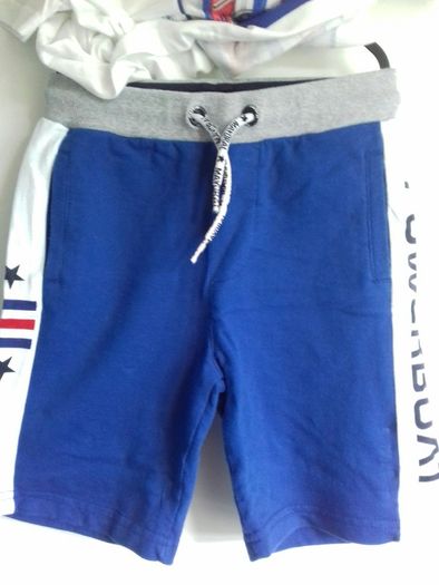 Mayoral Shorts & Tshirt Set Age 6 yrs