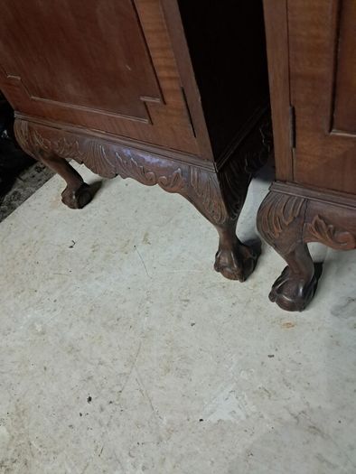 2 mahogany cabinets original key