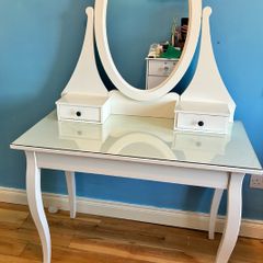 IKEA Hemnes vanity table