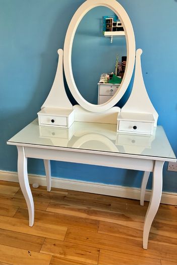 IKEA Hemnes vanity table