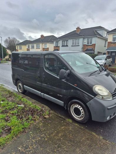 Wheelchair accessible Nissan Primastar