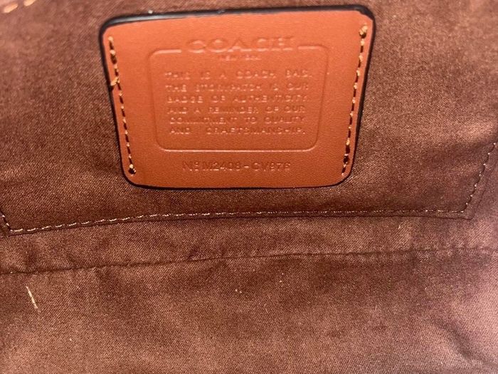 Teri Shoulder Bag In Signature Canvas