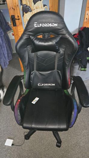 gaming chair