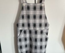 pinafore dress