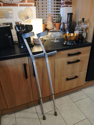 Crutches