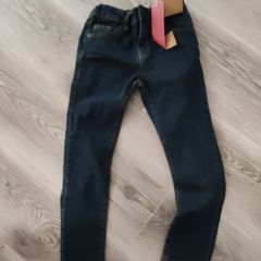 BNWT Age 6 -7 F&F Jeans