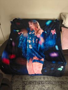 Taylor Swift Blanket