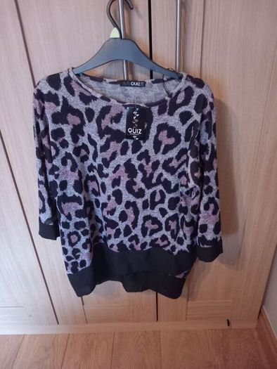 Ladies Quiz Top