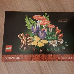LEGO Botanicals 11505 Woodland Mushrooms