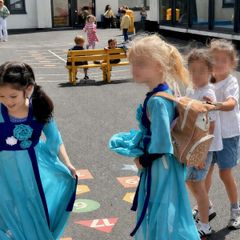 Designer girls dresses ages 5-8