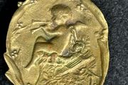 Small Vintage Brass Cherub Wall Hanging/ Plaque